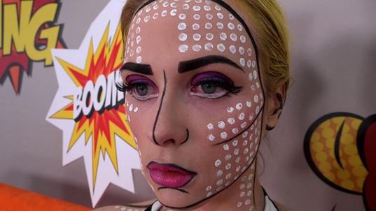 2. Download full pics of Comic beauty from creativeporn.com