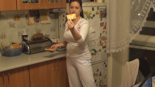 5. Download full pics of MILF with huge natural tits from czechamateurs.com