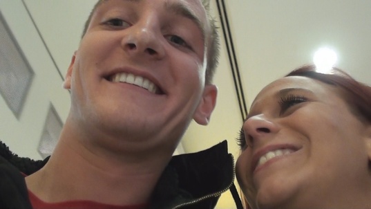 5. Download full pics of Kinky en público from czechamateurs.com