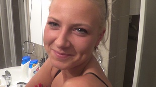 1. Download full pics of Cum for Nikola from czechamateurs.com