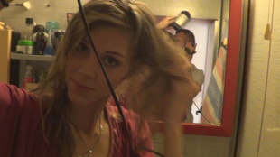 8. Download full pics of Loira magra adora transar from czechamateurs.com