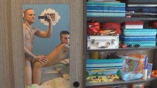 4. Download full pics of Takhle mrdaj pankáči from czechamateurs.com