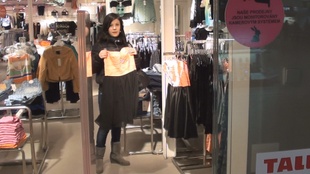 7. Download full pics of 18 años, de Praga from czechamateurs.com