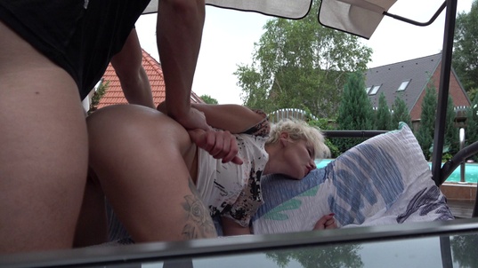 6. Download full pics of Modelo anal from czechamateurs.com