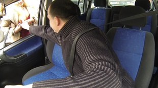 4. Download full pics of Sweet MILF prostituting from czechbitch.com