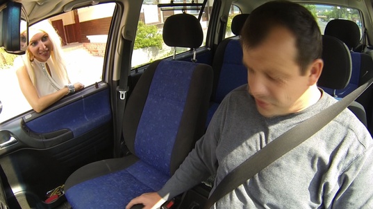 2. Download full pics of The cheapest sex without the rubber from czechbitch.com