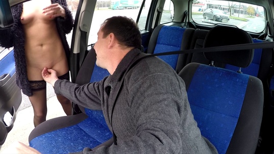 2. Download full pics of 18letá anální děvka from czechbitch.com