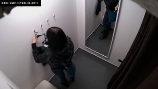 1. Download full pics of Bruna depilata si spoglia – La telecamera non si perde nulla from czechcabins.com