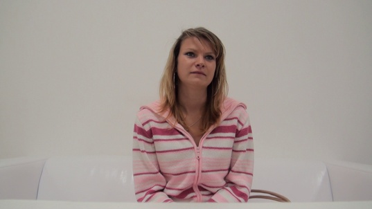 1. Download full pics of Radka (21) from czechcasting.com