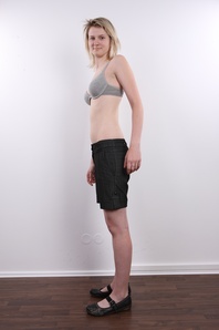 7. Download full pics of Monika (21) from czechcasting.com