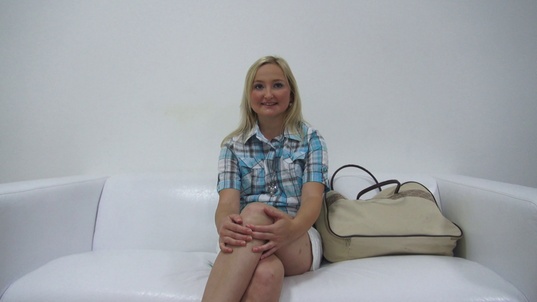 1. Download full pics of Zuzana (24) from czechcasting.com