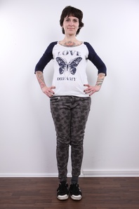 2. Download full pics of Olga (28) from czechcasting.com