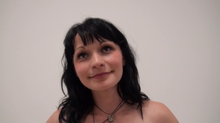 7. Download full pics of Hana (22) from czechcasting.com