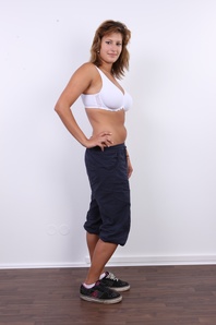 10. Download full pics of Lucie (19) from czechcasting.com