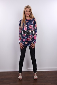 2. Download full pics of Anastasia (21) from czechcasting.com