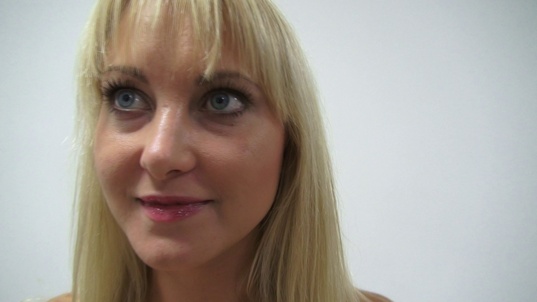 2. Download full pics of Zuzana (26) from czechcasting.com