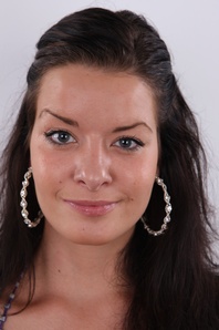 1. Download full pics of Bedriska (21) from czechcasting.com