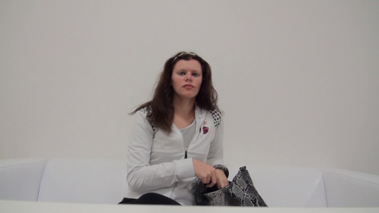 1. Download full pics of Sarka (22) from czechcasting.com