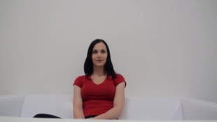 1. Download full pics of Andrea (24) from czechcasting.com