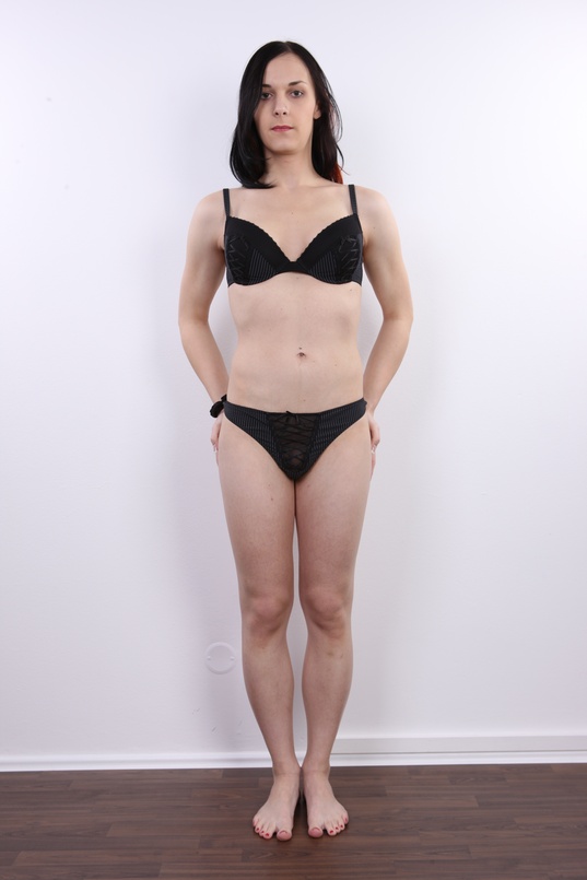 10. Download full pics of Andrea (24) from czechcasting.com