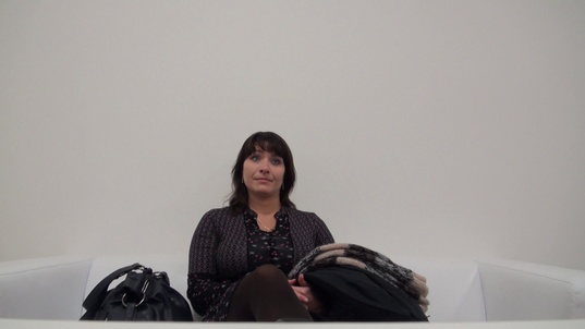 1. Download full pics of Lenka (31) from czechcasting.com