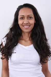 1. Download full pics of Michaela (25) from czechcasting.com