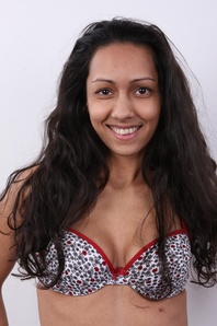 3. Download full pics of Michaela (25) from czechcasting.com