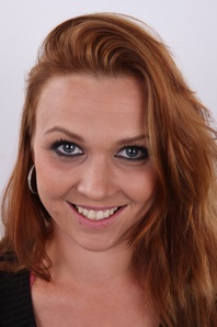 1. Download full pics of Eli (23) from czechcasting.com