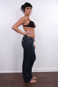 6. Download full pics of Kristyna (24) from czechcasting.com