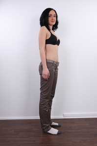 6. Download full pics of Eva (20) from czechcasting.com