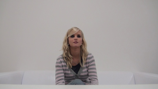 1. Download full pics of Miroslava (19) from czechcasting.com