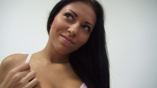3. Download full pics of Nikola (18) from czechcasting.com