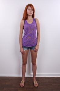 2. Download full pics of Kamila (22) from czechcasting.com