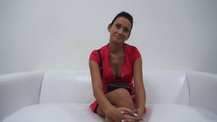 1. Download full pics of Zuzana (26) from czechcasting.com