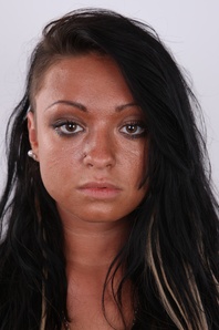 1. Download full pics of Svetlana (21) from czechcasting.com