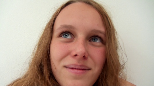 4. Download full pics of Tereza (21) from czechcasting.com