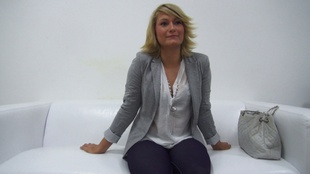 1. Download full pics of Andrea (24) from czechcasting.com