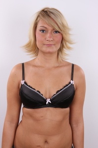 11. Download full pics of Andrea (24) from czechcasting.com