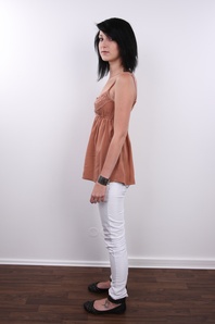 3. Download full pics of Katerina (20) from czechcasting.com