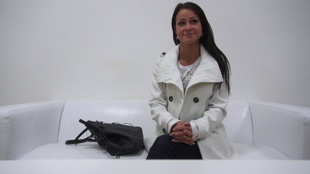 1. Download full pics of Kristyna (25) from czechcasting.com