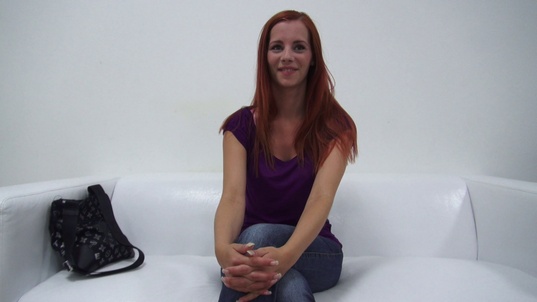 1. Download full pics of Gabriela (27) from czechcasting.com