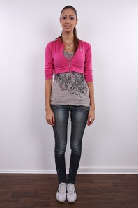 2. Download full pics of Jana (21) from czechcasting.com