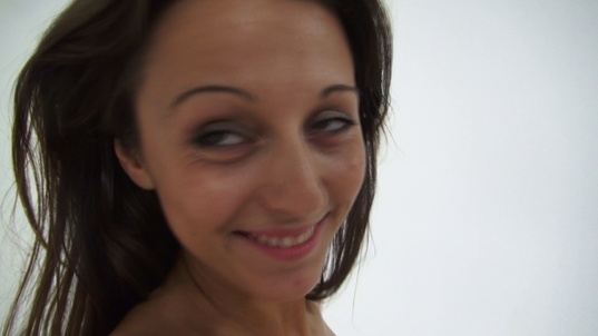 11. Download full pics of Johana (23) from czechcasting.com