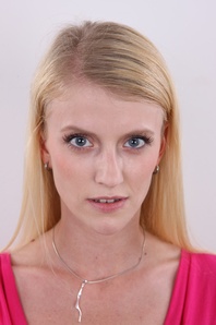 1. Download full pics of Katka (24) from czechcasting.com