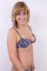 11. Download full pics of Martina (23) from czechcasting.com