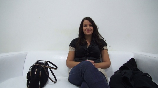 1. Download full pics of Nikola (19) from czechcasting.com