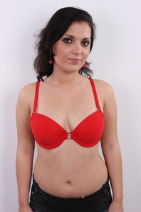 5. Download full pics of Nikola (22) from czechcasting.com