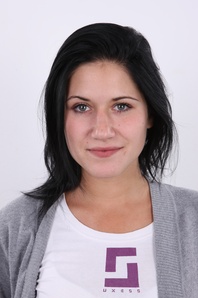 1. Download full pics of Lucie (22) from czechcasting.com