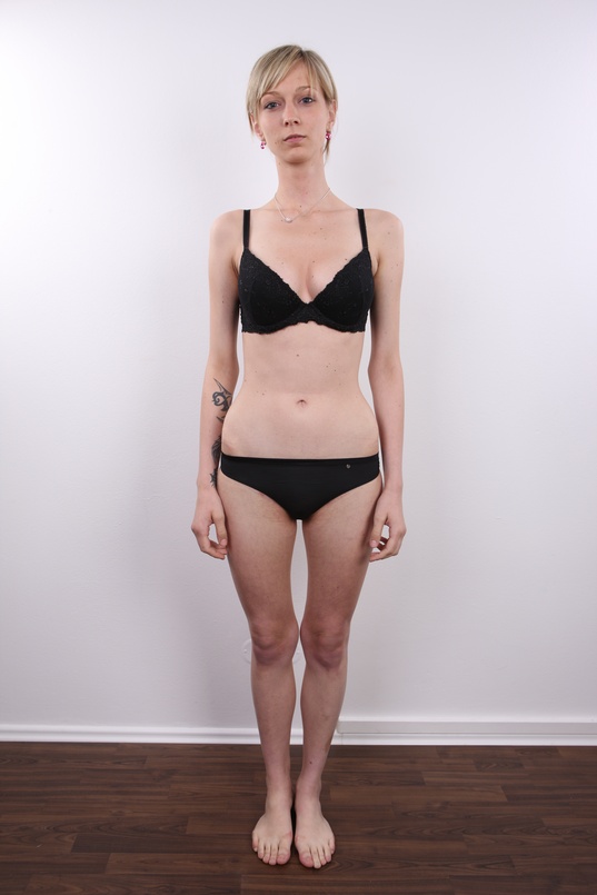 8. Download full pics of Barbora (22) from czechcasting.com