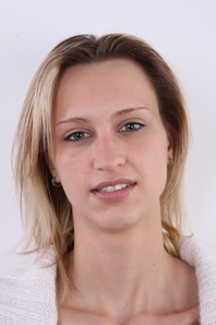 1. Download full pics of Lucie (24) from czechcasting.com
